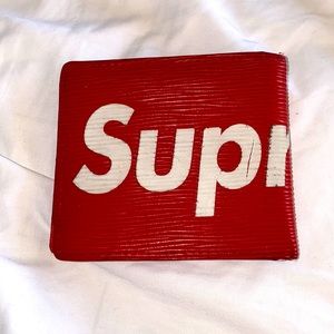 Supreme wallet